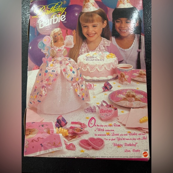 Birthday Barbie 1996 Doll &‎ Accessories Blonde New in Box - Picture 4 of 9